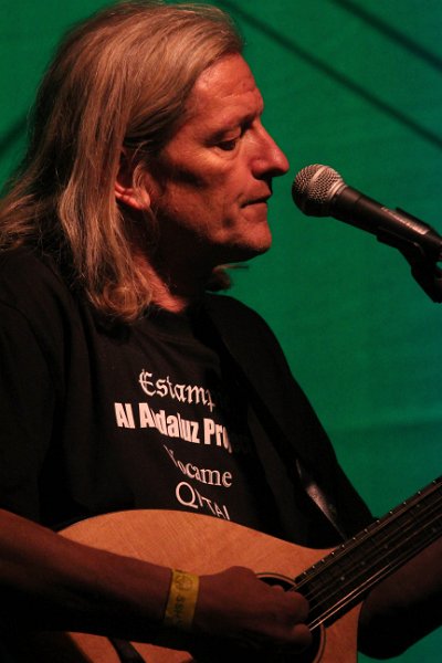 IMG_7524.JPG - Qntal aus München vereinen mittelalterliches Instrumentarium mit moderner Elektronik. So bekommt die Folklore aus mehreren Jahrhunderten einen neuen Reiz.